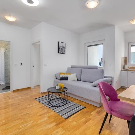 Apartment Roni + Besplatan Parking Zadar Exteriér fotografie