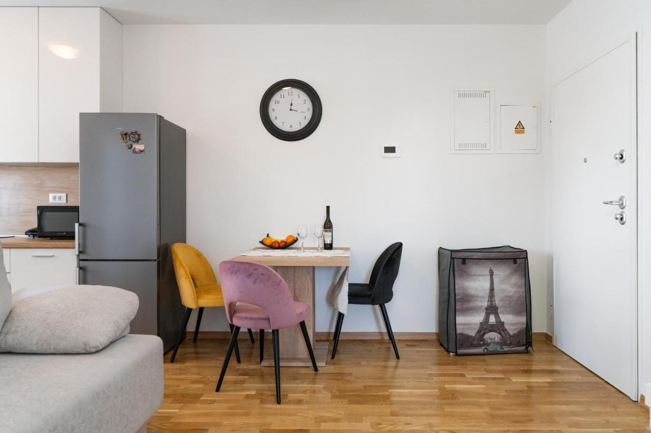 Apartment Roni + Besplatan Parking Zadar Exteriér fotografie